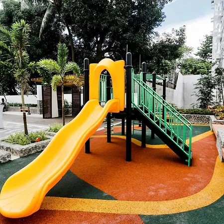 Kiki'S Condotel